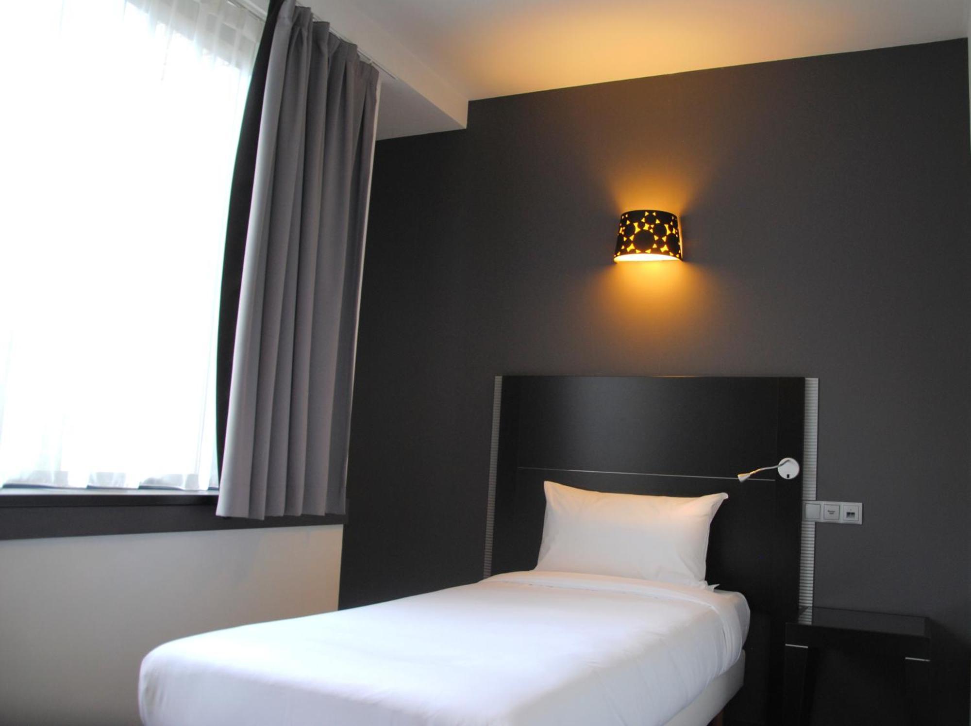 Single Room,1772907077:JPEG